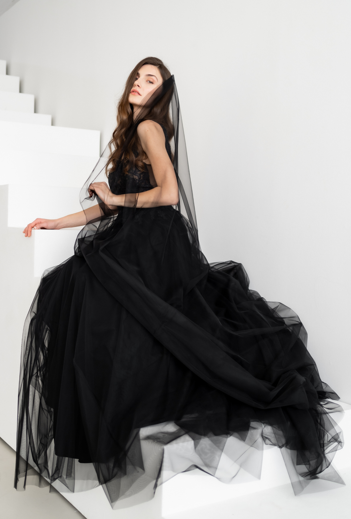 schwarzer Tüllschleier